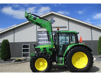 Трактор JOHN DEERE 6230