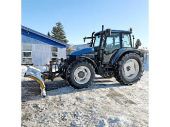 Трактор NEW HOLLAND TS