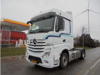 Тягач MERCEDES-BENZ Actros 1942