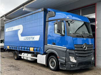 Тентована вантажівка MERCEDES-BENZ Actros 1840