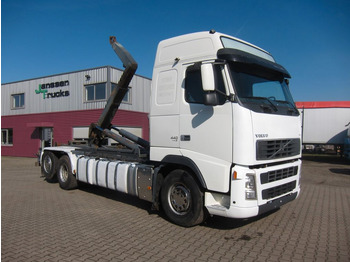 Гаковий мультиліфт вантажівка VOLVO FH 440