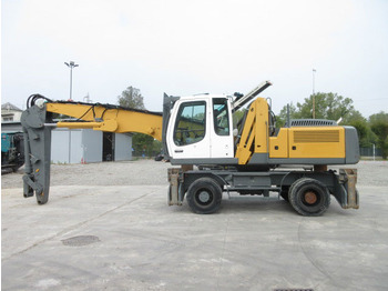 Перевантажувач LIEBHERR A 924