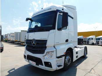 Тягач MERCEDES-BENZ Actros 1843