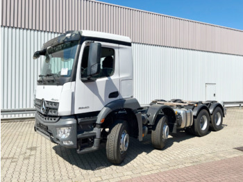 Вантажівка шасі MERCEDES-BENZ Arocs 3240