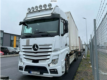 Вантажівка з закритим кузовом Mercedes-Benz ACTROS: фото 2