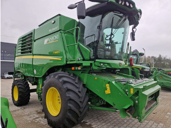 Зернозбиральний комбайн JOHN DEERE T560