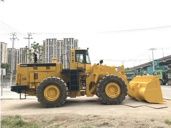 Колісний навантажувач KOMATSU WA600-3