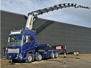 Вантажівка з маніпулятором VOLVO FH16 550