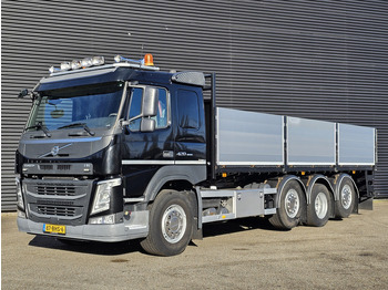 Бортова вантажівка/ Платформа VOLVO FM 420