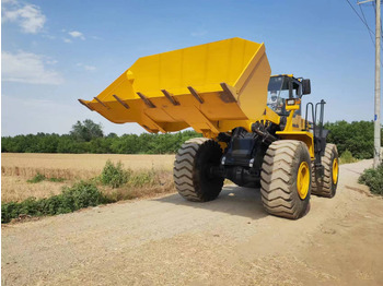 Колісний навантажувач KOMATSU WA470-3