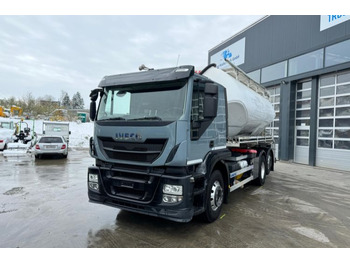 Вантажівка IVECO Stralis 460