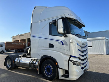 Тягач IVECO Stralis 460