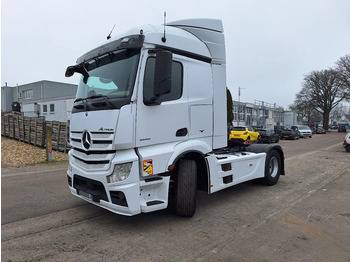 Тягач MERCEDES-BENZ Actros 1845