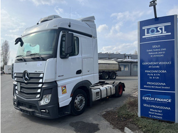 Тягач MERCEDES-BENZ Actros 1845