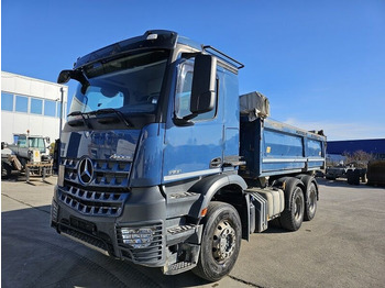 Самоскид вантажівка MERCEDES-BENZ Arocs 2651