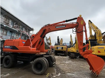 15ton Used Wheel Excavator Doosan Dh150w-7 Made In Korea For Sale With Original Good Running Condition In Shanghai в лізинг 15ton Used Wheel Excavator Doosan Dh150w-7 Made In Korea For Sale With Original Good Running Condition In Shanghai: фото 2