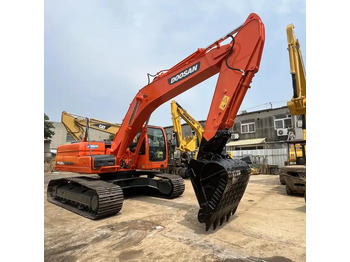 Екскаватор DOOSAN DX225