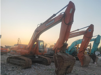 Гусеничний екскаватор DOOSAN DH300LC-7