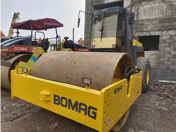 Компактор BOMAG BW 217D: фото 2