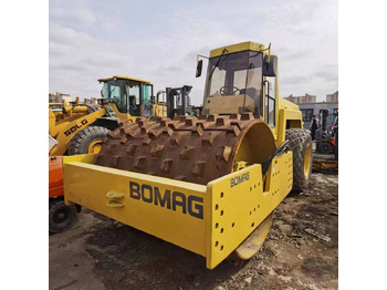 Компактор BOMAG