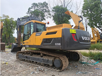 Гусеничний екскаватор VOLVO EC250DL