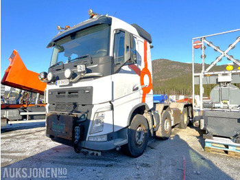 Вантажівка шасі VOLVO FH 540