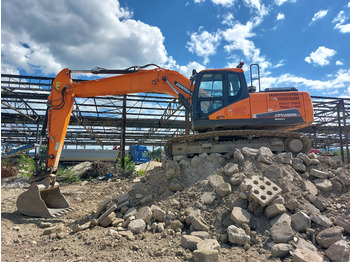 Гусеничний екскаватор DOOSAN DX225LC-5