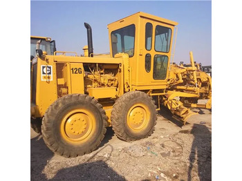 Грейдер CATERPILLAR 140H