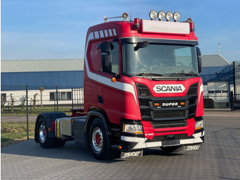 Тягач SCANIA R 450