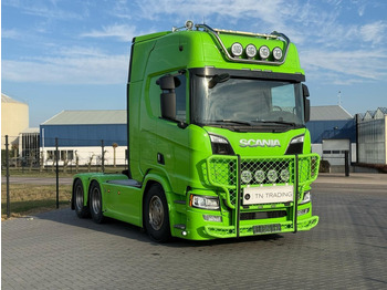 Тягач SCANIA R 650