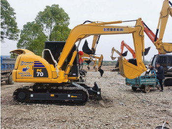 Гусеничний екскаватор KOMATSU PC70-8