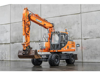 Колісний екскаватор DOOSAN DX160W-3