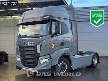 Тягач IVECO S-WAY