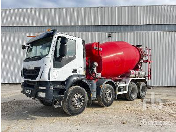 Автобетонозмішувач IVECO Trakker