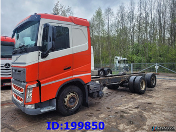 Вантажівка шасі VOLVO FH13 540