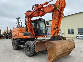 Колісний екскаватор DOOSAN DX160