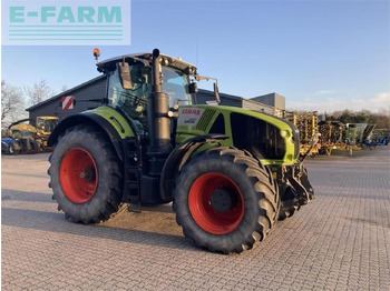 Трактор CLAAS Axion 930