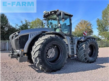 Трактор CLAAS Xerion 4000