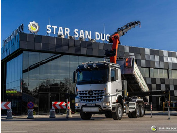 Вантажівка з маніпулятором MERCEDES-BENZ Arocs 2651