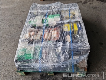 Будівельне обладнання Unused Pallet of Paint Rollers, Earplugs, Protective Glasses, Face Masks, Clamps: фото 4