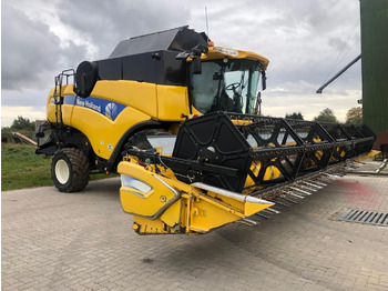 Зернозбиральний комбайн NEW HOLLAND CX series