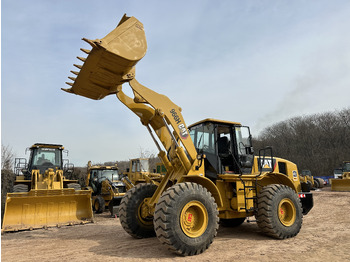 Колісний навантажувач CATERPILLAR 966H