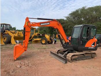 Екскаватор DOOSAN DX55