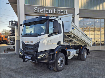 Самоскид вантажівка IVECO X-WAY