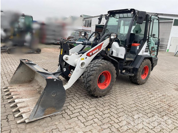 Колісний навантажувач BOBCAT L85