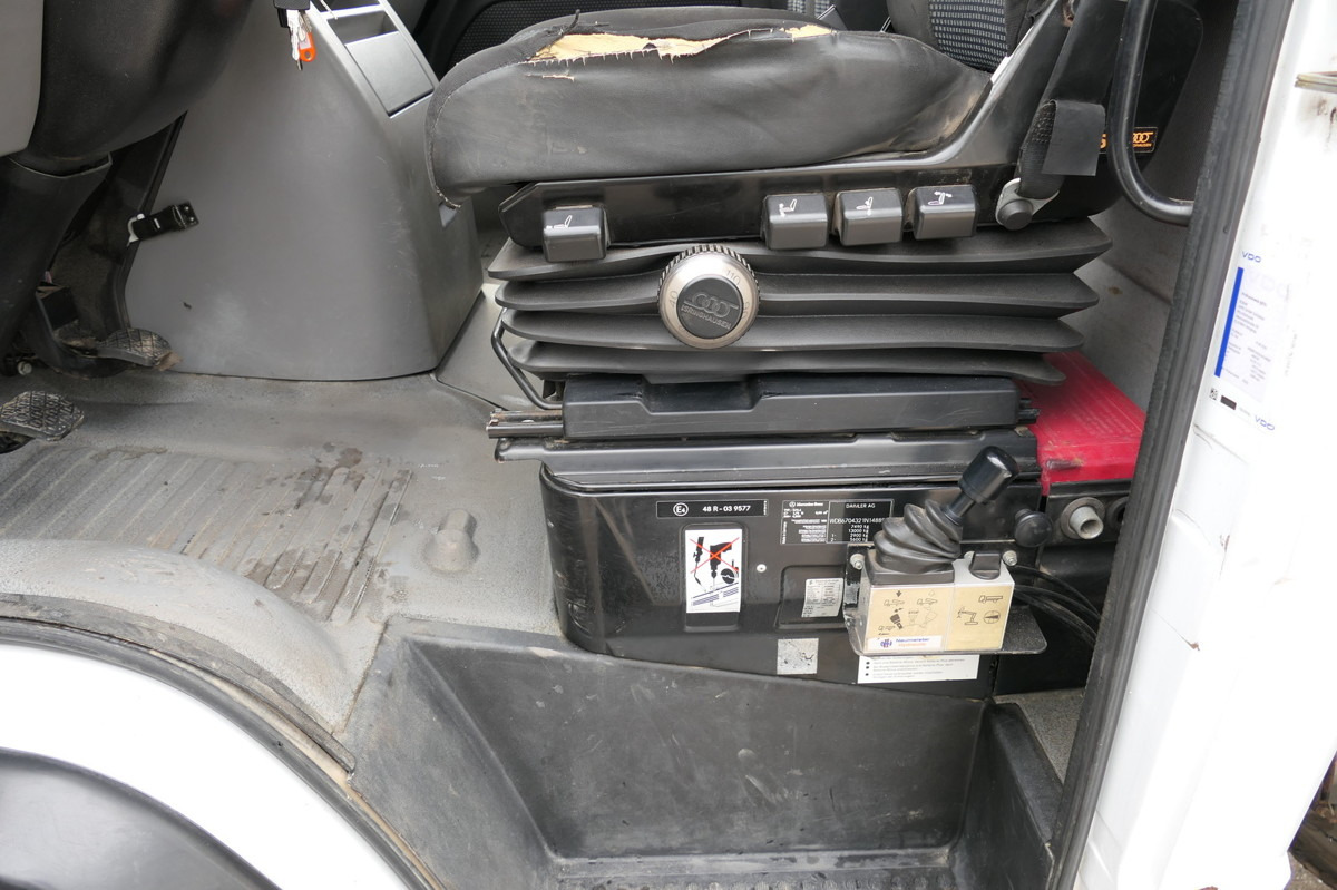 MERCEDES-BENZ Vario 816D mit Ladekran 3 Sitzer Standheizung HI в лізинг MERCEDES-BENZ Vario 816D mit Ladekran 3 Sitzer Standheizung HI: фото 15