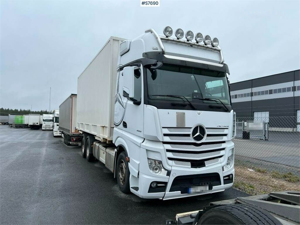 Вантажівка з закритим кузовом Mercedes-Benz ACTROS: фото 8