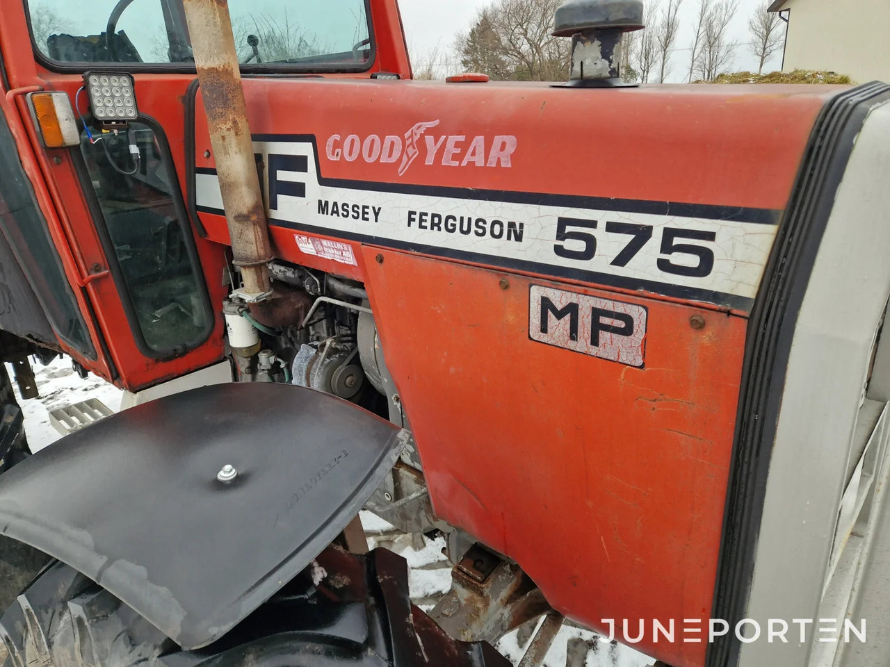 Трактор Massey Ferguson 575 MP 4WD: фото 8