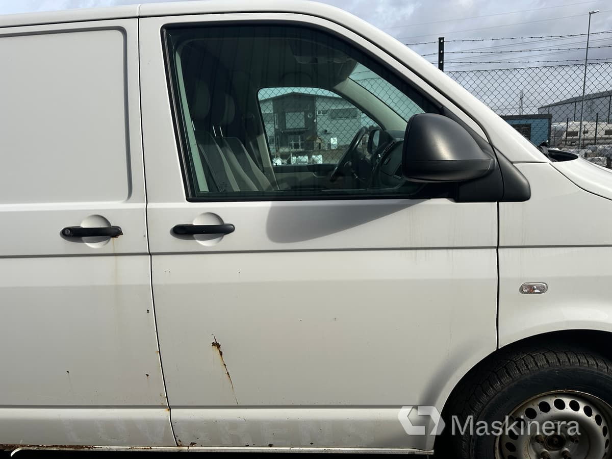 Суцільнометалевий фургон Volkswagen Transporter 2,0TDI   Skåpbil Volkswagen Transporter 2,0TDI: фото 42