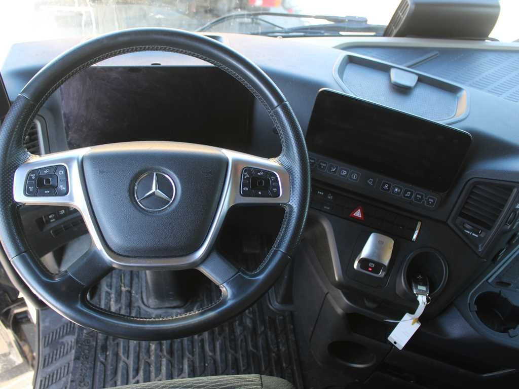 Тягач Mercedes-Benz Actros 1848, EURO 6, NAVIGATION, GIGA SPACE: фото 9